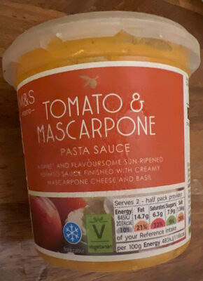 Tomato & mascarpone pasta sauce