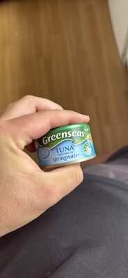 TUNA CHUNKS IN springwater