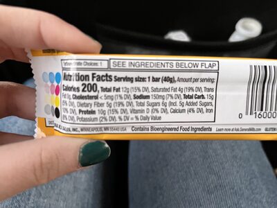 Protein chewy bar