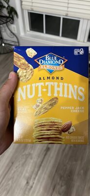 Almond Nut-Thins Pepper Jack Cheese Rice Cracker Snacks with Almonds
