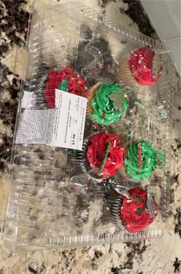 Buttercream assorted cupcakes