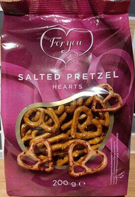 Salted pretzel hearts