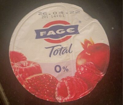 FAGE Total 0% WITH RASPBERRY FAT POMEGRANATE 7.69