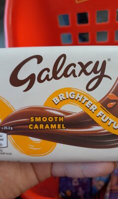 SMOOTH AND CREAMY GALAXY CHOCOLATE WITH LUXURIOUS SMOOTH CARAMEL