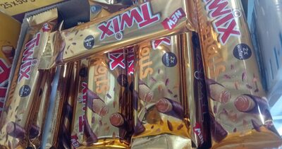 Twix wafer rolls